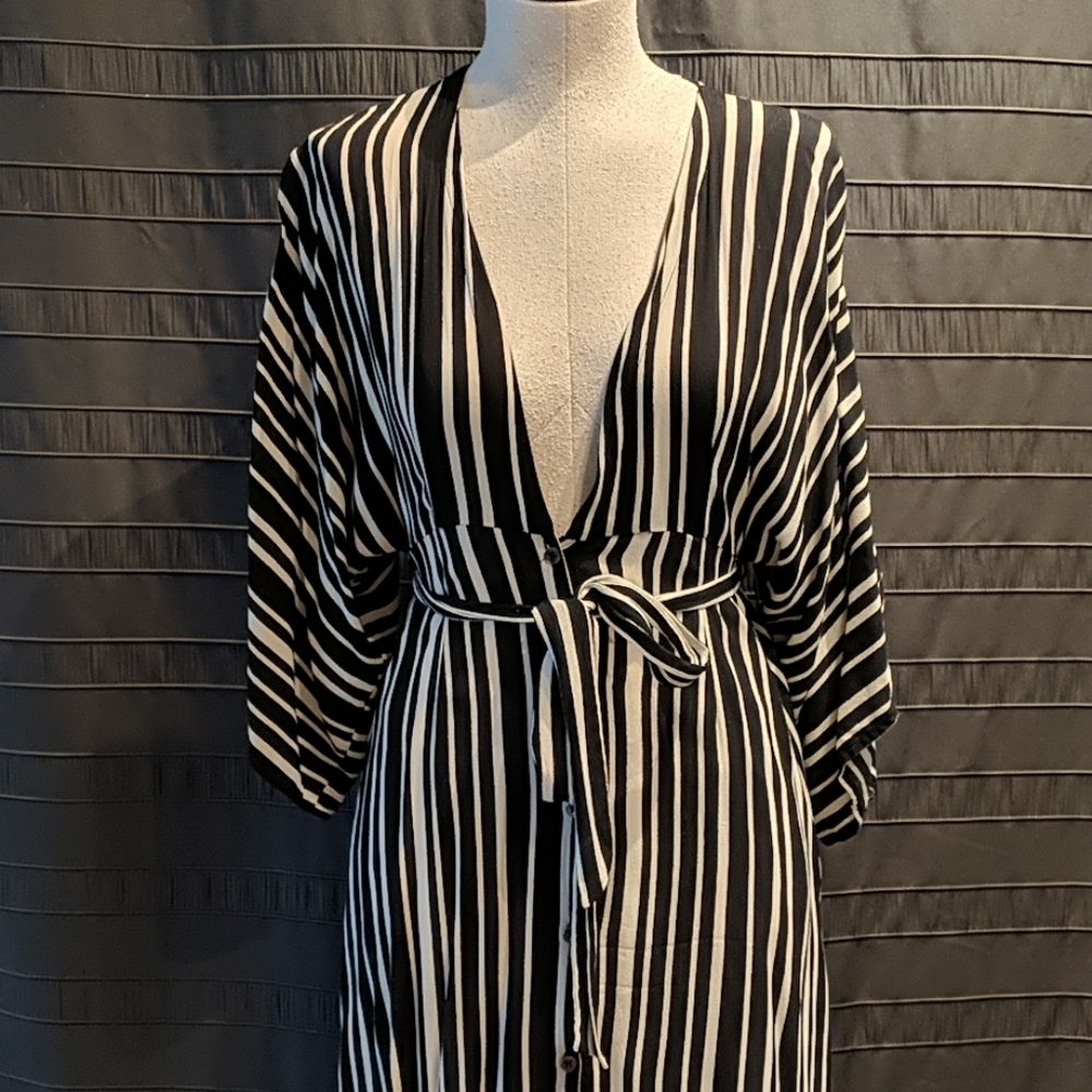 Forever 21 Stripe Button Plunge V-neck Dress